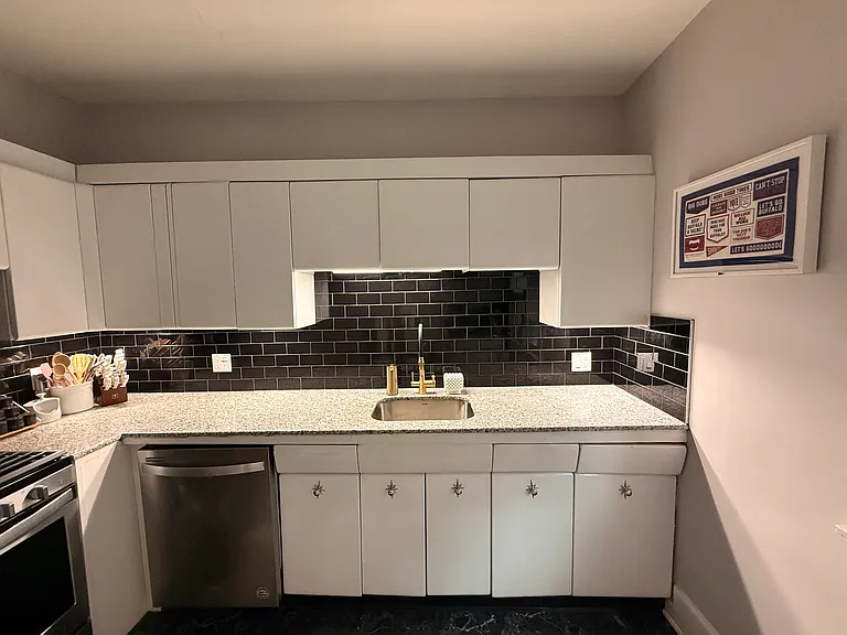 19 Claremont Ave #2 — Photo 23