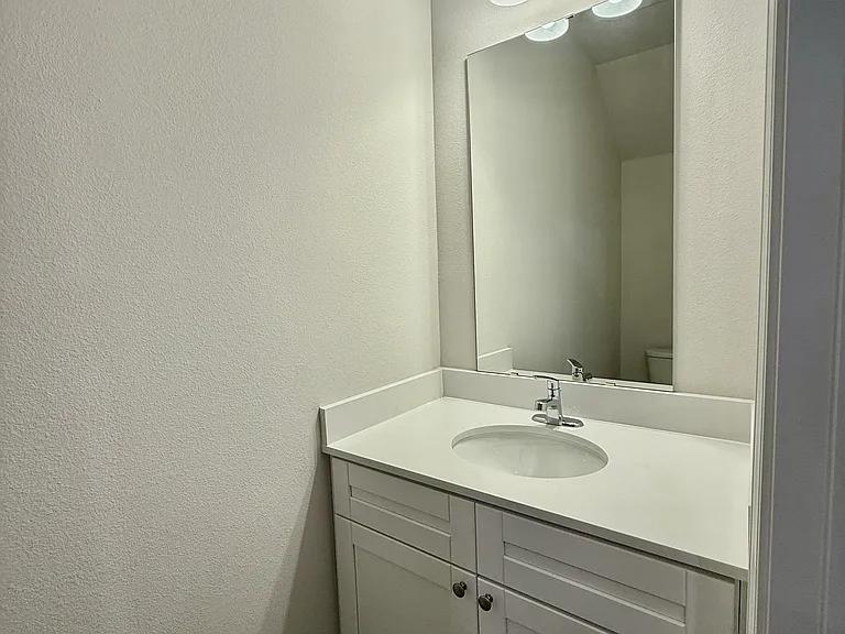 4067 Pendragon Cir — Photo 28