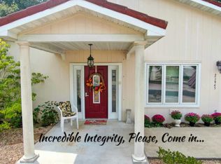 21945 Lindsey Ln, Shell Knob, MO 65747