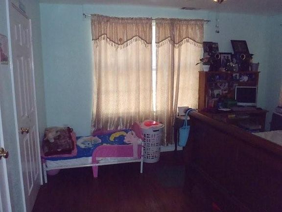 5th image of 2803 Valley East Ln
