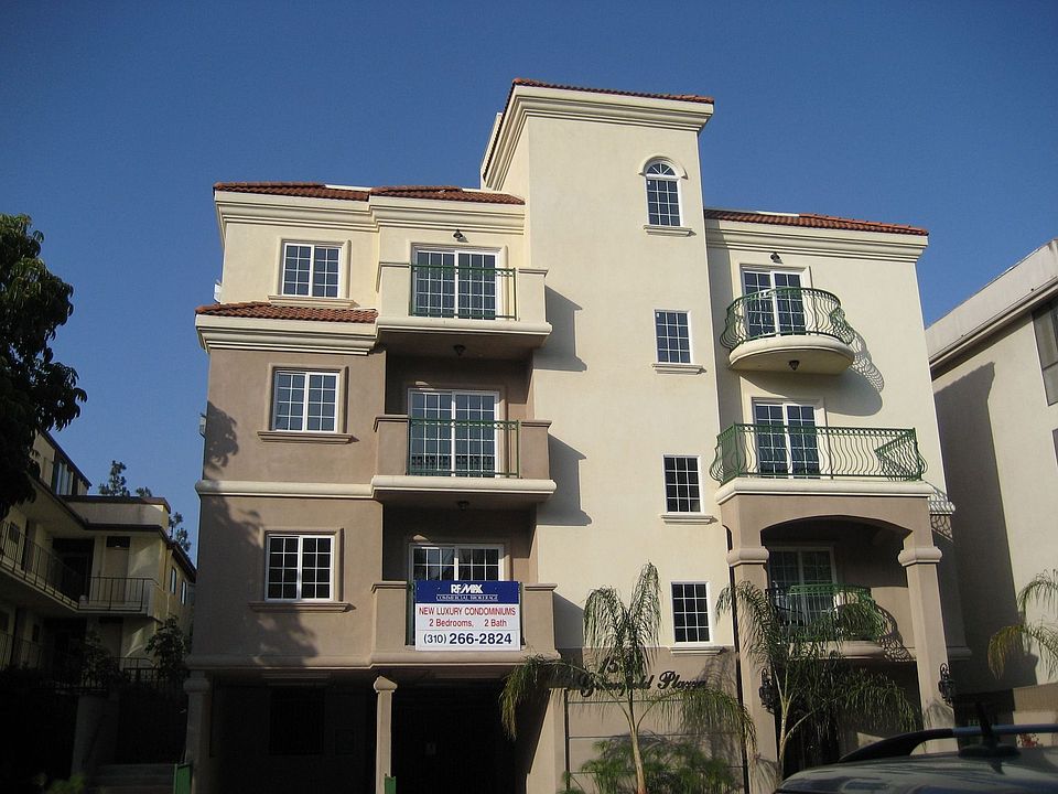 1st image of 1534 Greenfield Ave APT 202