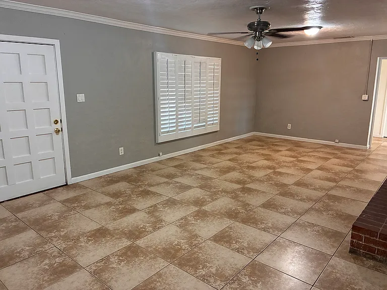 8238 E Thomas Rd — Photo 5