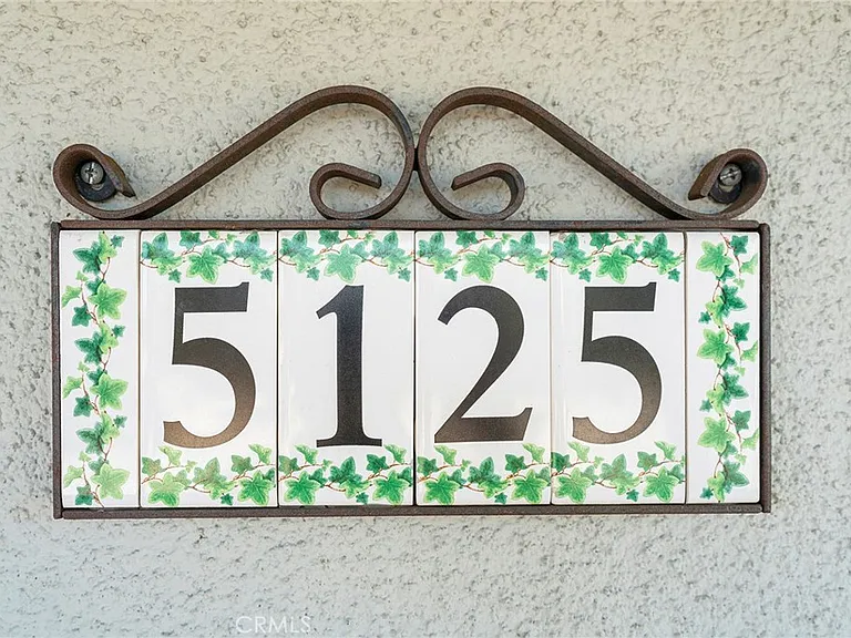 5125 W Crystal Ln — Photo 26