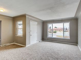 2032 Florence St, Aurora, CO 80010