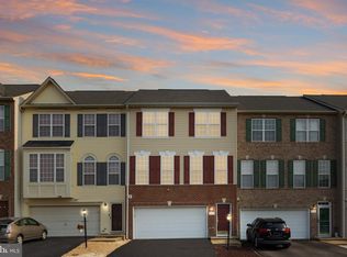 2192 Armitage Ct, Woodbridge, VA 22191