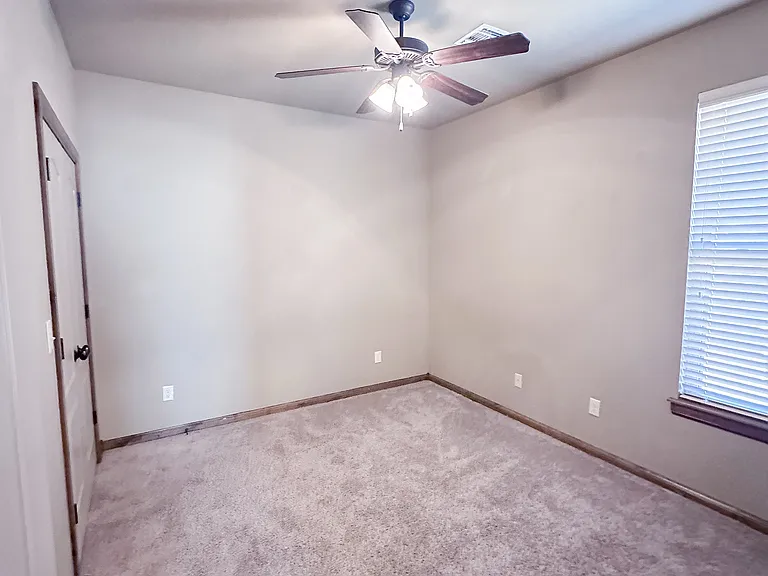 2189 SW 56th St — Photo 9