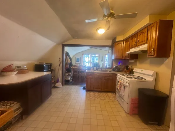 42 Cupola Rd, Honey Brook, PA 19344