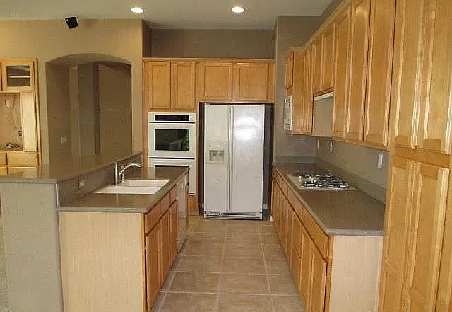 225 Rock Creek Ct — Photo 8