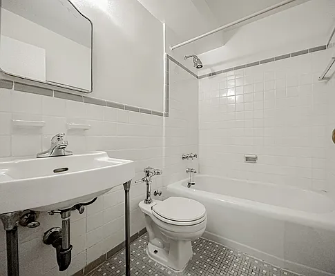 Rented by Metropolitan Property Group | media 12