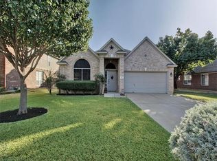 302 N Rainbow Bridge Dr, Cedar Park, TX 78613