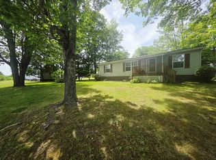 4 Megan Pl, Claremont, NH 03743