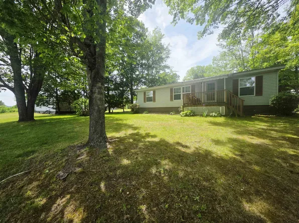 4 Megan Place, Claremont, NH 03743