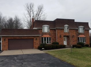 993 Pletcher Rd, Youngstown, NY 14174