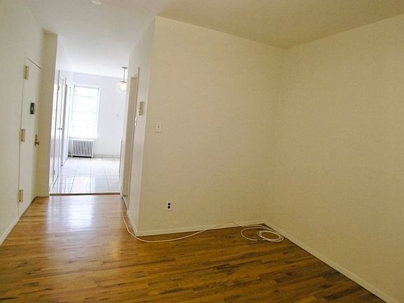 3rd image of 272 1st St APT 3R