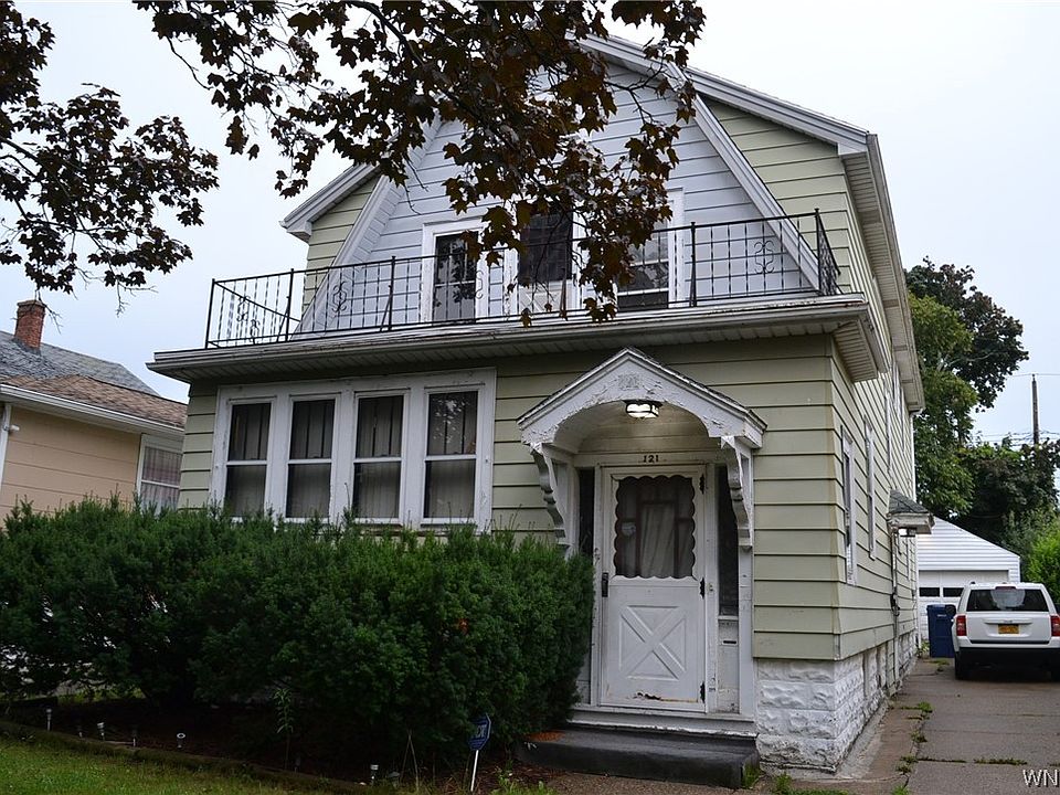1st image of 121 Wright Ave