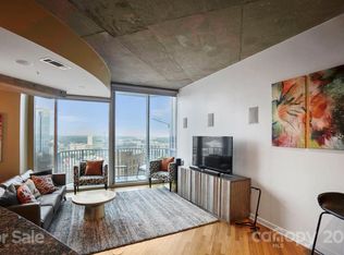 210 N Church St UNIT 1413, Charlotte, NC 28202
