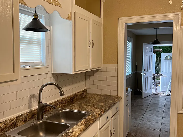 225 E Ocala St — Photo 3