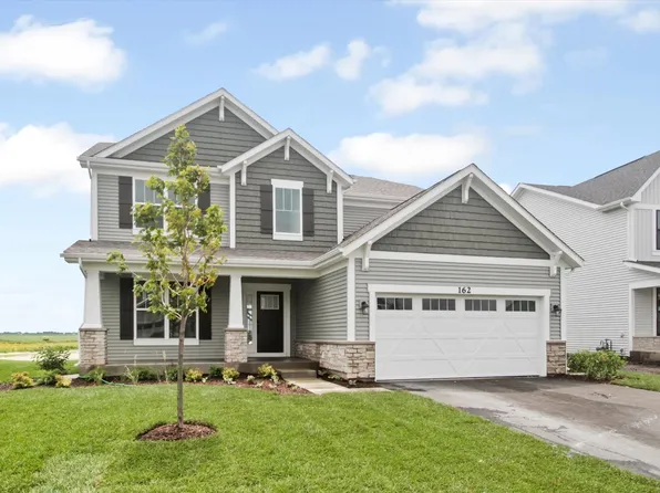 162 Piper Glen Ave, Oswego, IL 60543