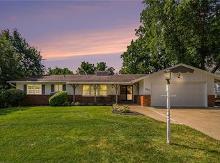 2920 Joslin Ln, Saint Joseph, MO 64506