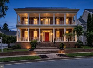 105 Watkins Overlook, Rockville, MD 20850