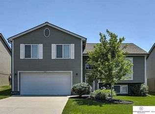 4611 N 168th Ave, Omaha, NE 68116