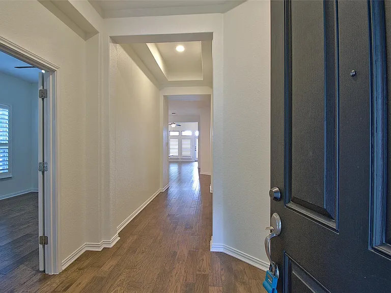 413 Granite Rock Ln — Photo 5