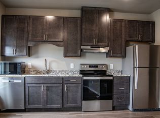 Kraewood Flats, Northfield, MN 55057