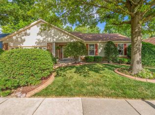 2116 Dettmer Pl, Florissant, MO 63031
