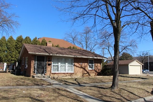 1st image of 720 Douglas Ave