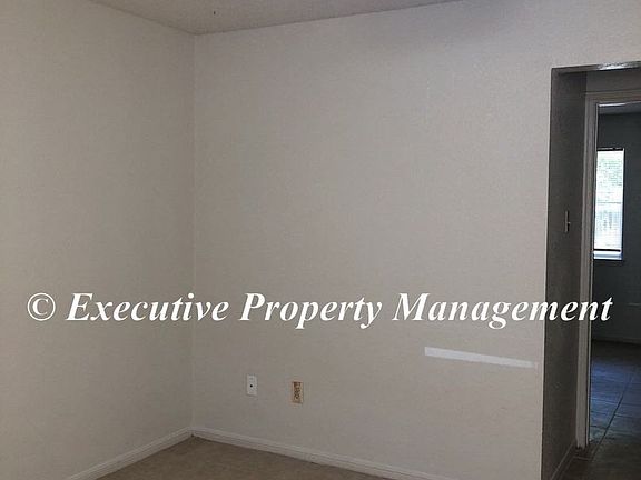 2nd image of 301 Erby Ave APT B