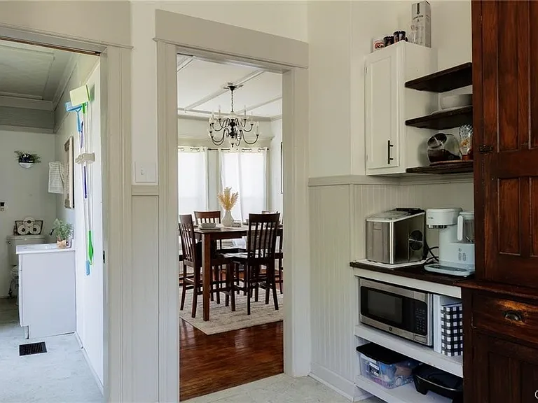 624 Hamlin St — Photo 16