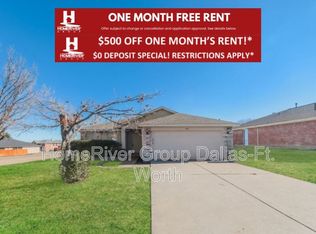 1001 Bradford Ln, Forney, TX 75126