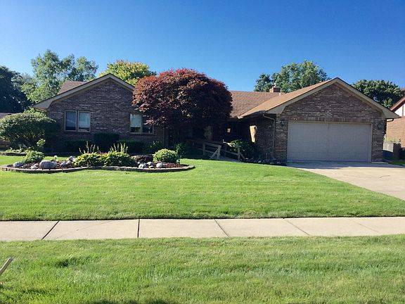 4th image of 37755 Margareta Dr
