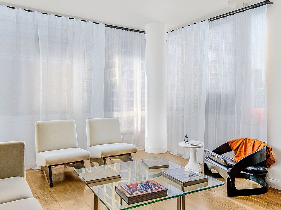 1st image of 450 W 17th St APT 1120