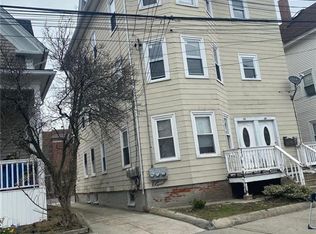 24 Wisdom Ave, Providence, RI 02909