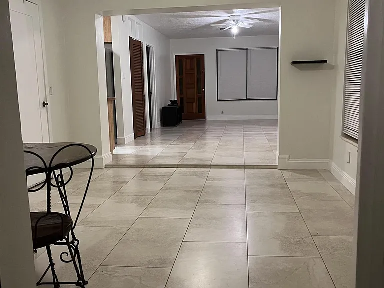 303 Princeton Ave — Photo 29