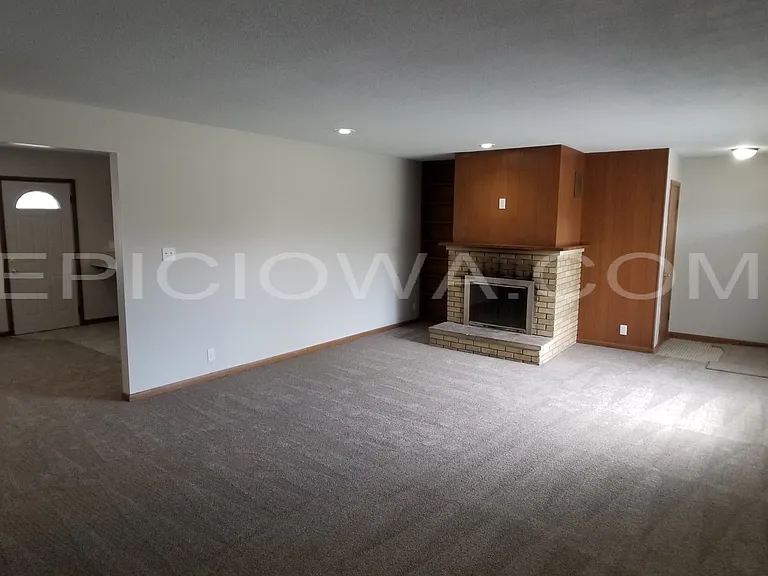 5006 Spencer Dr SW — Photo 6