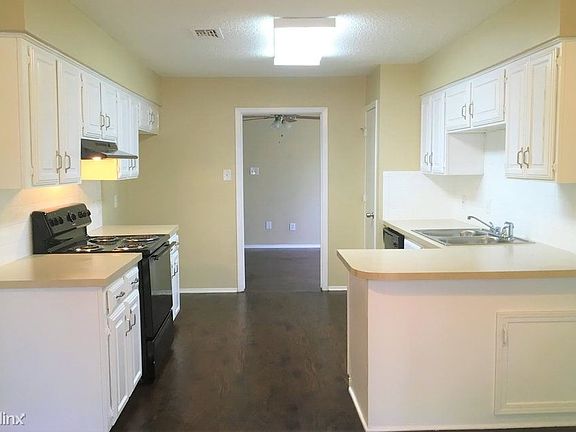 90900054_601 Lynnfield Drive_Arlington_TX_2018-3
