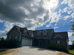 135 Bryce Valley Ct SW, Adairsville, GA 30103
