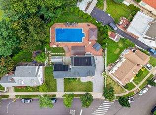 2209 202nd St, Bayside, NY 11360