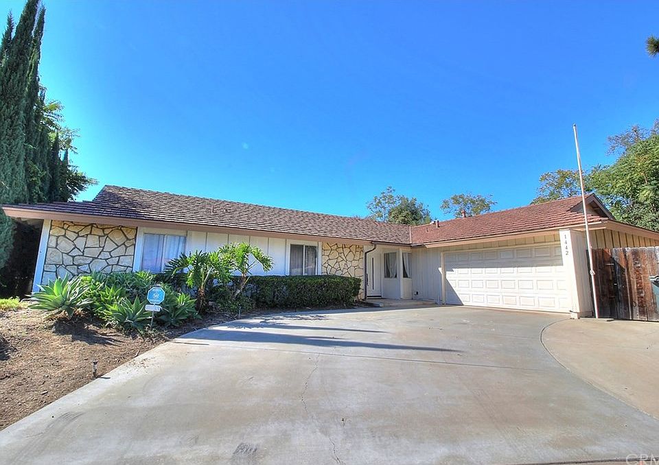 1st image of 1442 N Palo Loma Pl