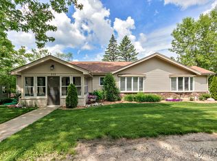 717 Ridge Ave, Wauconda, IL 60084