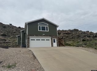 1421 Mountain View Blvd, Rawlins, WY 82301