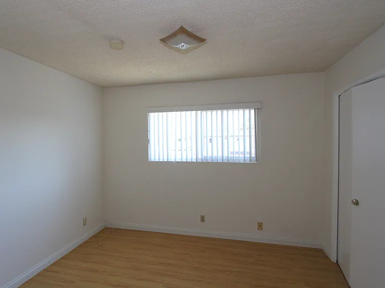 14 El Dorado St #12A — Photo 10