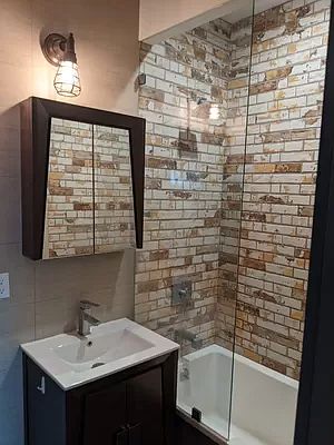 3rd image of 25 Woodbine St #2C