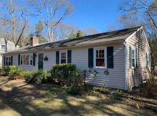 90 Fuller Rd, Centerville, MA 02632