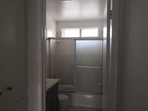 5th image of 415 S Orange Ave APT I