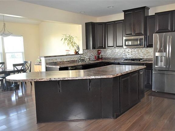 5th image of 6845 Ennis Dr