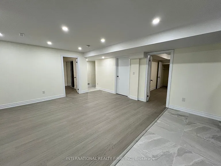 216 Wesmina Ave — Photo 7