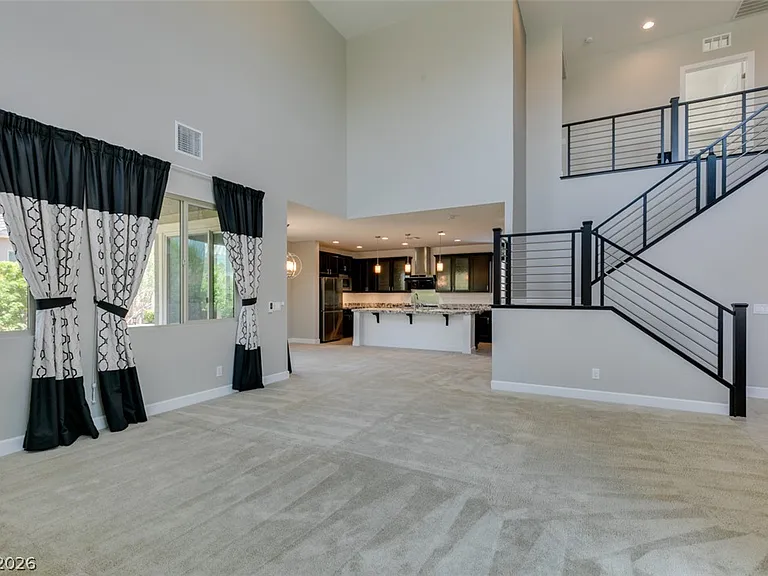 1027 Whitworth Ave — Photo 11